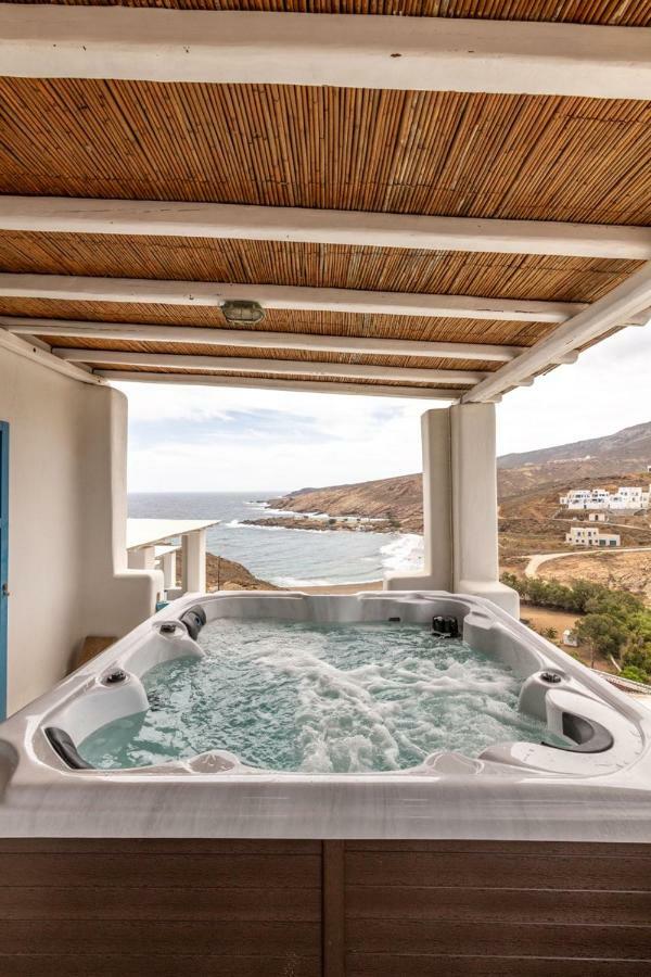 Wild View Mykonos * Merchia Beach